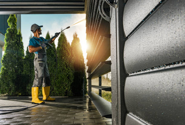 Why Choose Our Certified Pressure Washing Experts for Your Project Needs in Mulberry, IN?